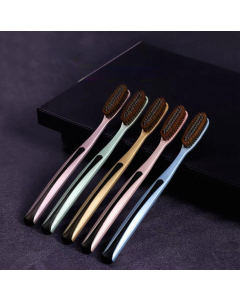 مجموعة فرش اسنان ناعمة – 5 قطع بالوان فخمة